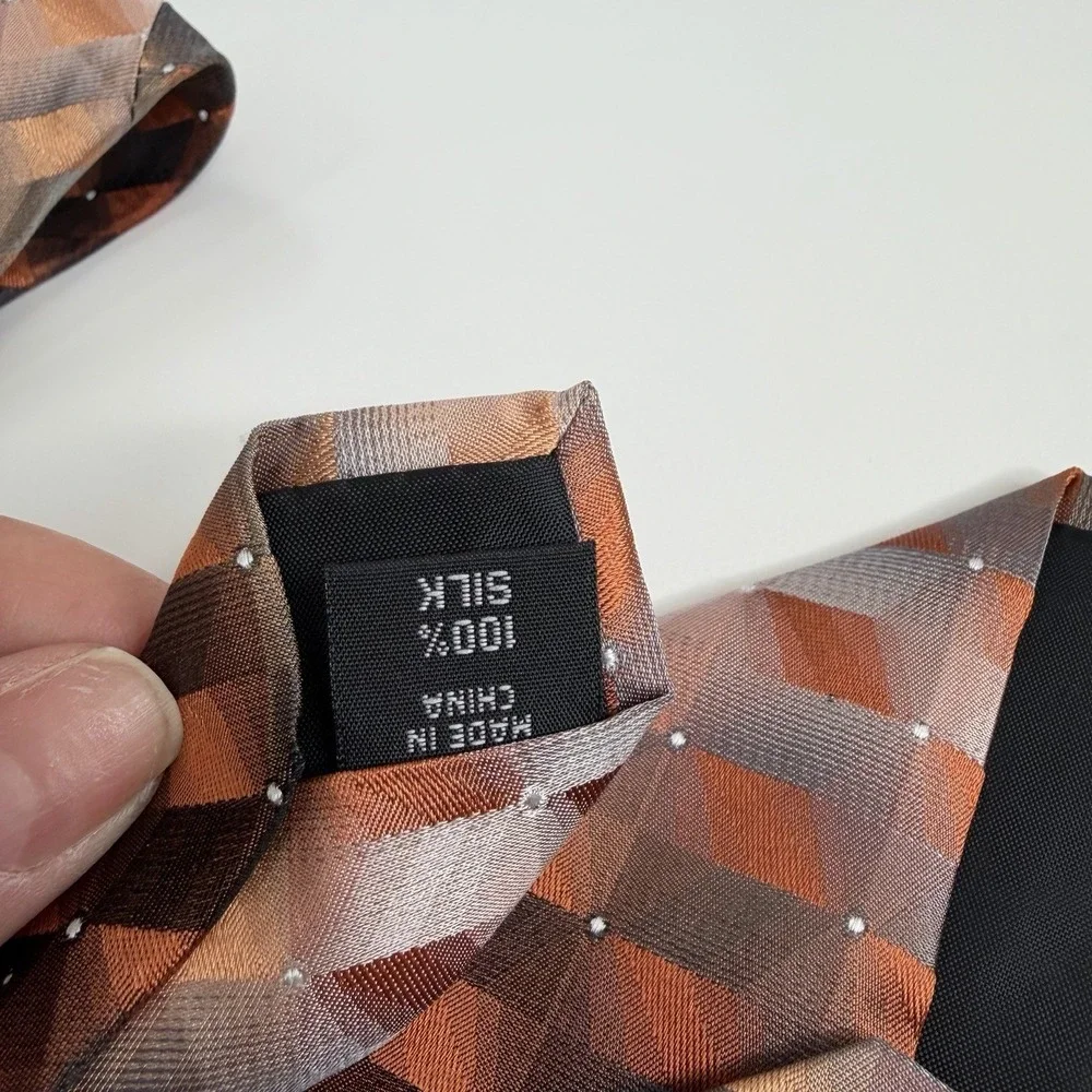 Van Heusen Men's Silk Tie‎ Geometric Orange Multi NWT 3 1/4